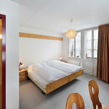Hotel Krone Budget Lenk Kültér fotó